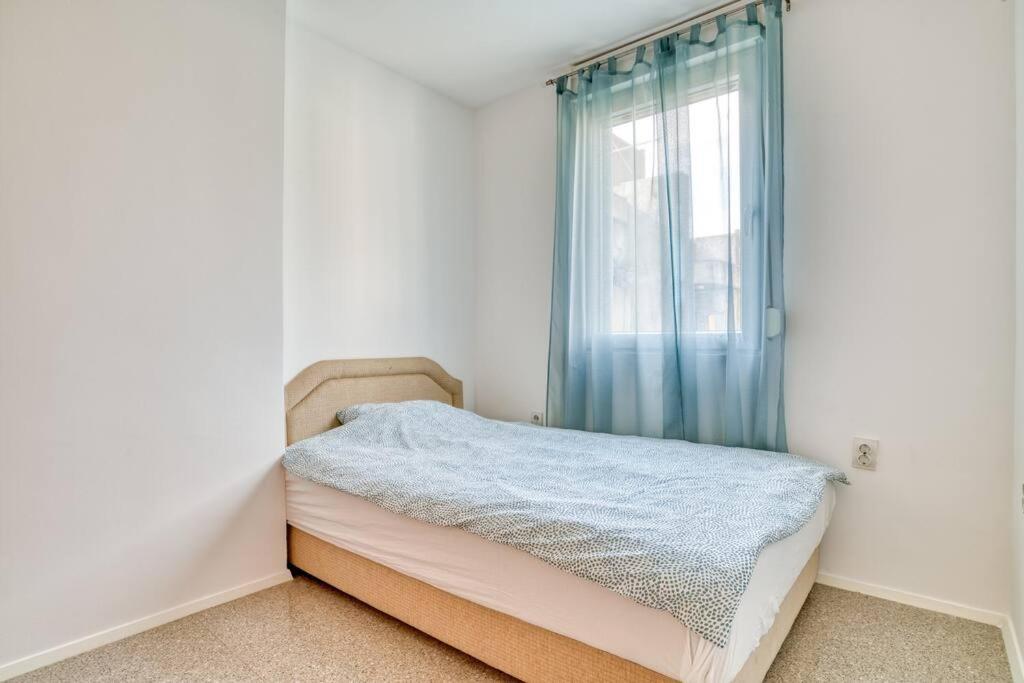 Cozy Nest Apartment- Central And Seaboard With Elevator Котор Екстериор снимка